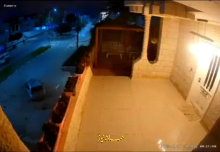  لحظه وحشتناک متلاشی شدن خودرو پس از تصادف در نصف شب!