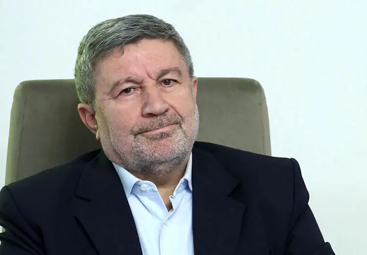 حضرتی: بحران جنگ باید منشأ تحول نگرش‌ در حوزه‌های مختلف شود