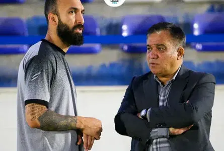 جزئیات جلسه شبانه استقلالی‌ها با تاجرنیا