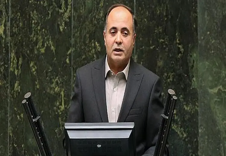 دانش‌آموز 10 ساله خلاف لایحه حجاب عمل کند، باید او را از کلانتری تحویل بگیریم!