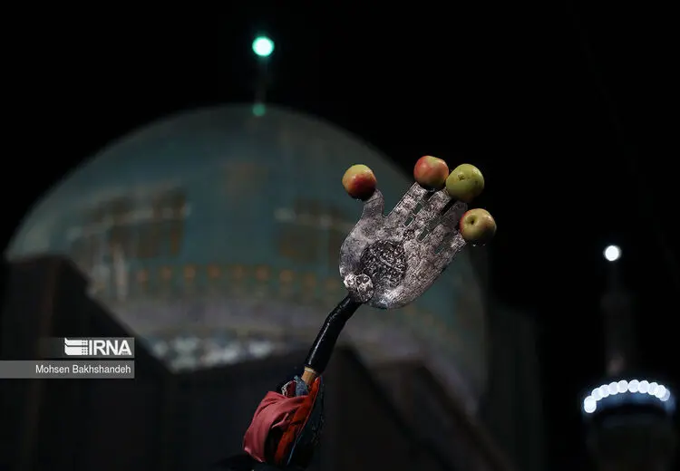 بوی سیب و کرب‌وبلا