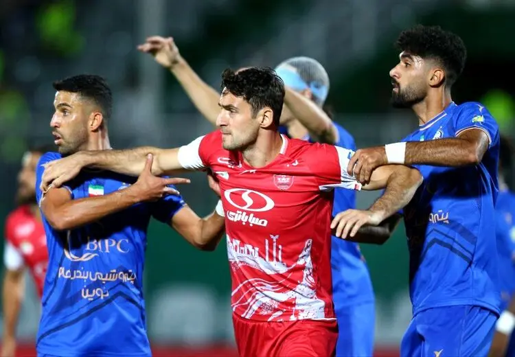 اردوی مشترک استقلال و پرسپولیس در یک هتل