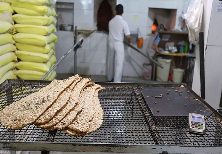 ایرانی‌ ها روزانه ۸۲ میلیارد تومان نان می‌خرند