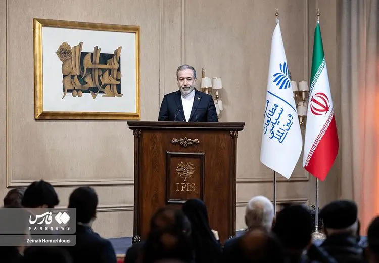 واکنش جدید عراقچی به تهدید ایران توسط آمریکا