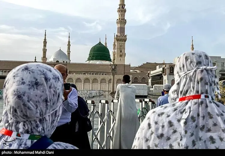 زائران ایرانی در مدینه النبی