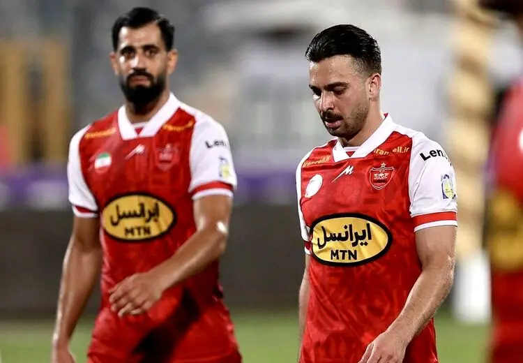 مشکل سروش رفیعی سبیلش است!