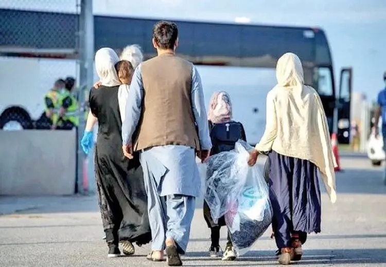 کدام اتباع افغانستانی می‌توانند در ایران بمانند؟