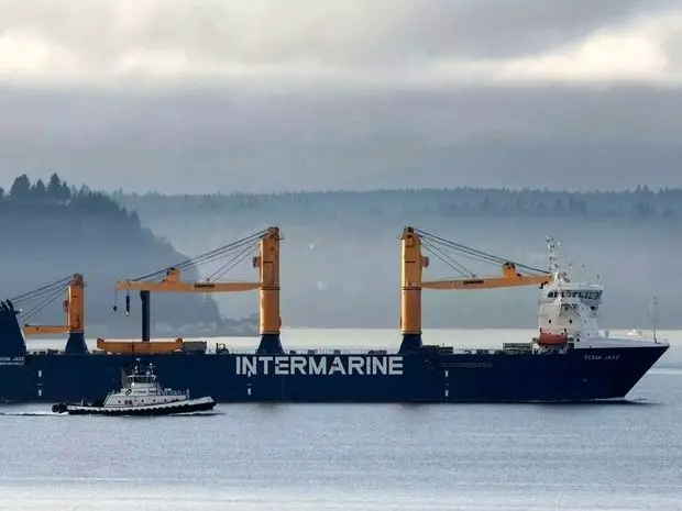 رویترز خبر داد: آمریکا در تدارک توقیف نفتکش‌های بیشتر در سواحل ونزوئلا