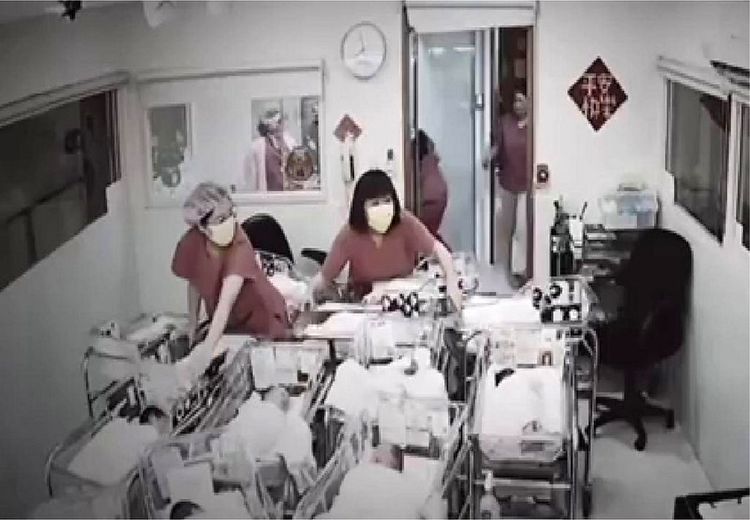 فداکاری پرستاران زایشگاه هنگام وقوع زلزله در تایوان/ فیلم