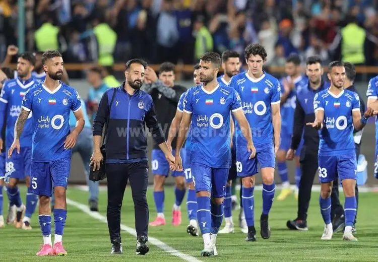 شاگردان جواد نکونام به دنبال ادامه صدرنشینی + عکس