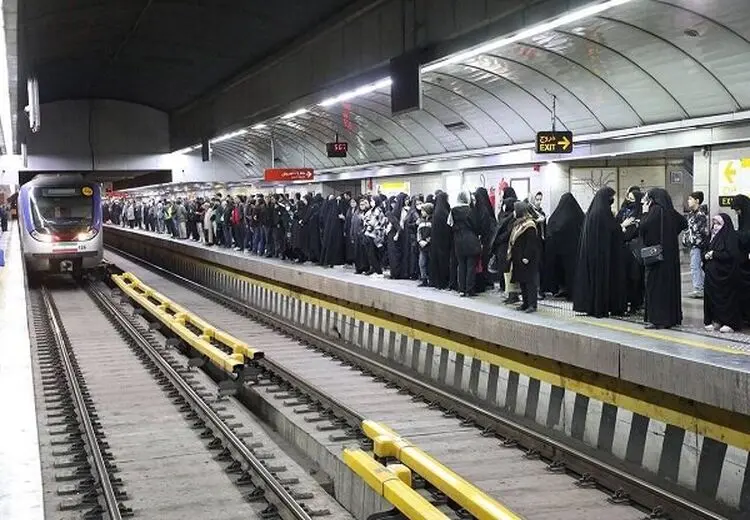 واکنش متروی تهران به اقدام نافرجام خودکشی یک زن جوان
