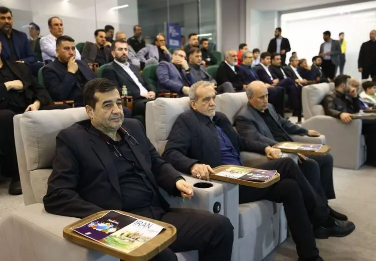 واکنش تاج بهدحضور پزشکیان در ورزشگاه آزادی: بسیار خوشحالیم/ باید به تیم ملی کمک کرد