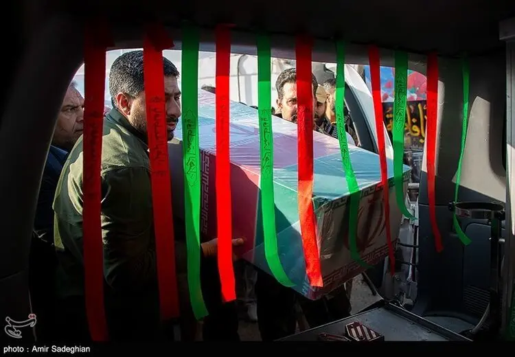 استقبال از پیکر 8 شهید گمنام در شیراز