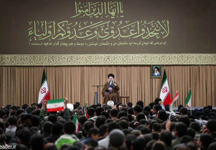  رهبر انقلاب: اختلاف جمهوری اسلامی و آمریکا یک اختلاف تاکتیکی نیست، یک اختلاف ذاتی است/ حجاب مسئله‌ای دینی و زهرایی و زینبی است