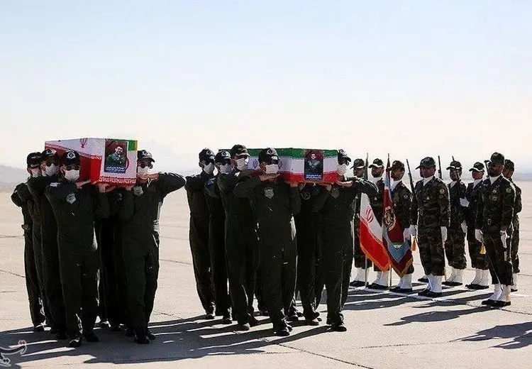  مراسم تشییع پیکر ۲ شهید خلبان در اصفهان