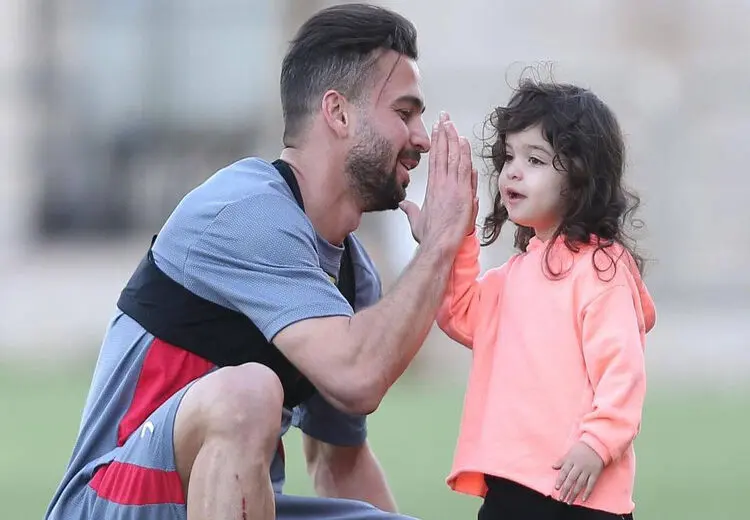 ستاره پرسپولیس به کانادا رفت