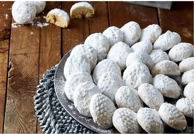 زن مصری به خاطر کیک عید دماغ شوهرش را قطع کرد!
