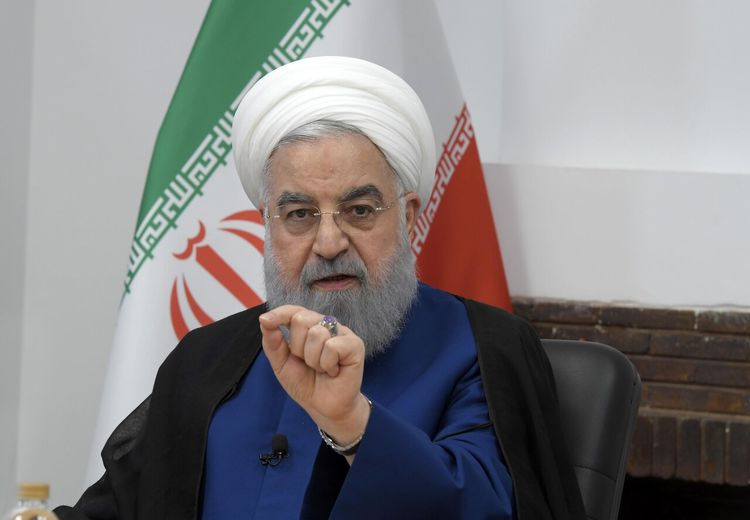 روحانی: مگر در انقلاب کسی را به زور باحجاب کردیم؟ / امروز سر ساخت مسجد دعوا می‌کنند درحالیکه اول باید نمازخوان تربیت کرد/ مردم بدون مشارکت در توزیع قدرت، در اقتصاد هم مشارکت نخواهند کرد