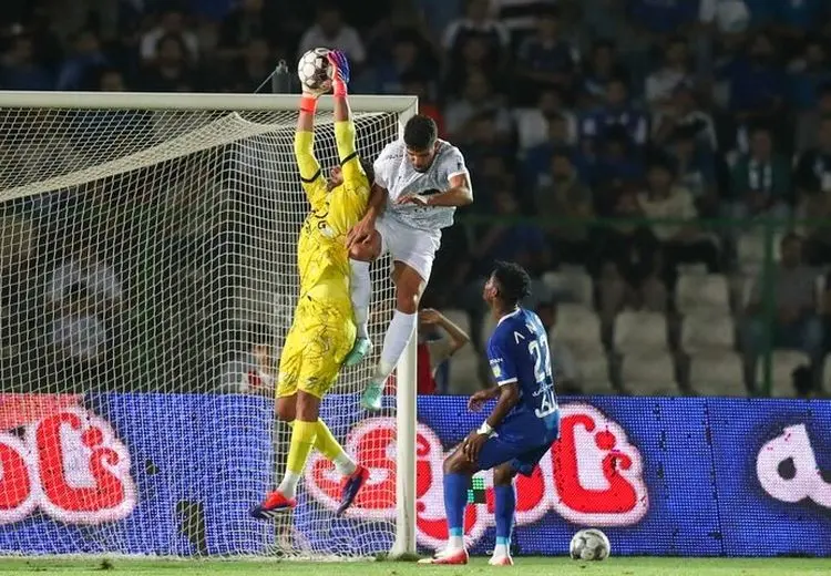 دلایل سقوط فنی استقلال چیست؟