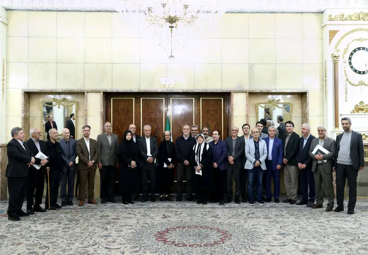 دیدار جامعه‌شناسان با پزشکیان