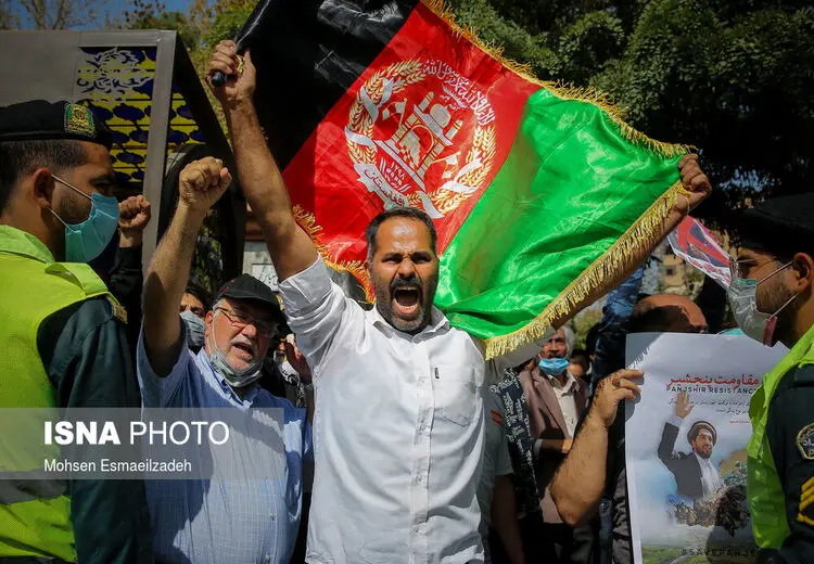 اعتراض افغانستانی‌های مقیم مشهد به حمایت پاکستان از طالبان