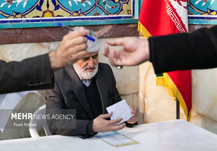 تصاویری از شخصیتهای سیاسی که رای دادند

