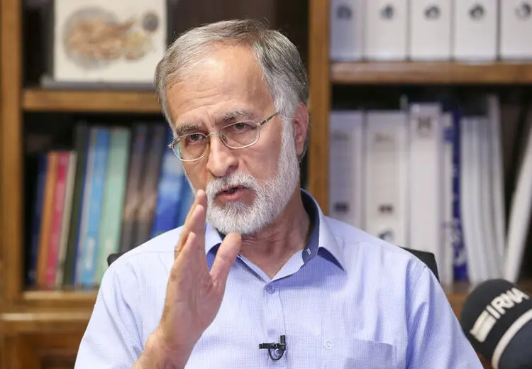 عطریانفر: اصلاح‌طلبان در شرایط بی‌نامزدی، «اصلح موجودین» را انتخاب کنند