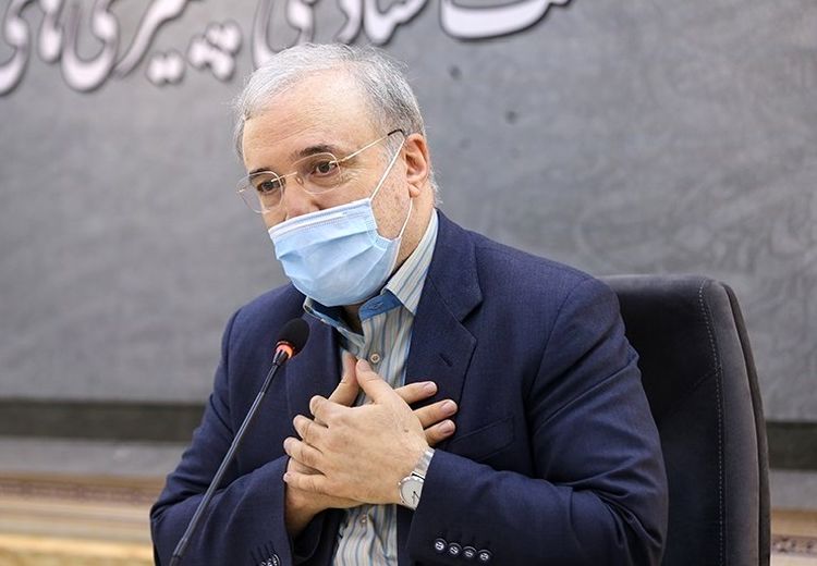 وزیر بهداشت: اهل ترک کردن صحنه نیستم
