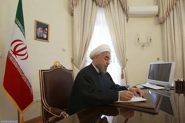 مردم فهیم و شریف ایران در پاسداری از حق الناس و حق حیات مردم، رعایت مقررات مقابله با کرونا را وظیفه شرعی و اجتماعی خود بدانند