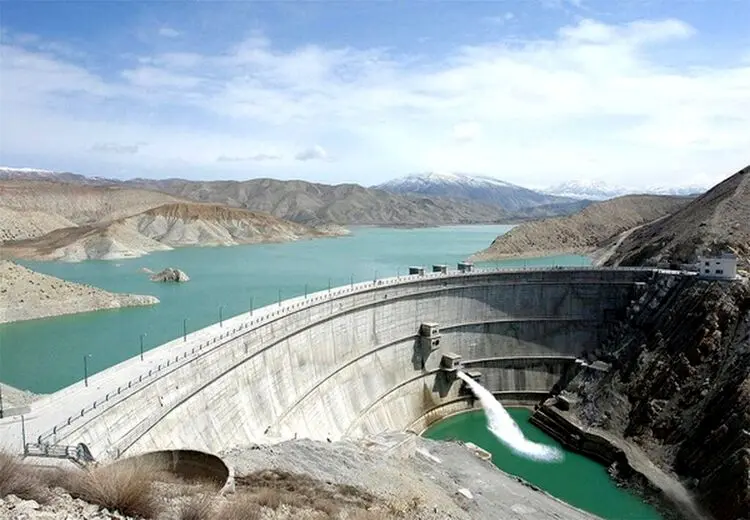 کاهش ۱۱ درصدی آب ورودی سدها تا پایان دی