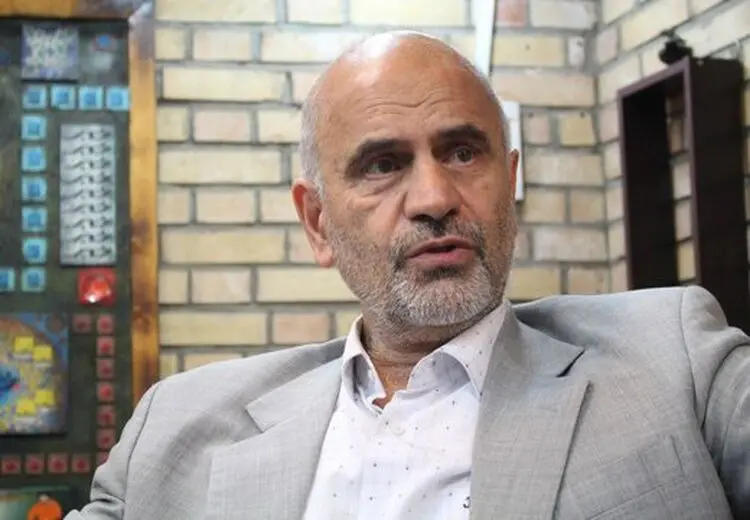 فرشاد مومنی: رای منفی به کلیات بودجه بحران‌ را تشدید می‌کند/ عواقب بودجه ۱۴۰۰ بر بازارها جدی است