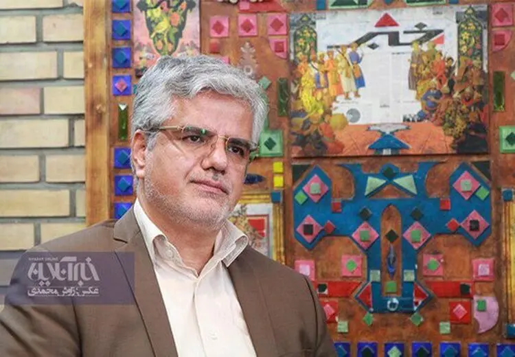 صادقی: مجمع تشخیص جای رفراندوم را پر کرده/ تفسیرها از اختیارات رئیس جمهور سلیقه‌ای است