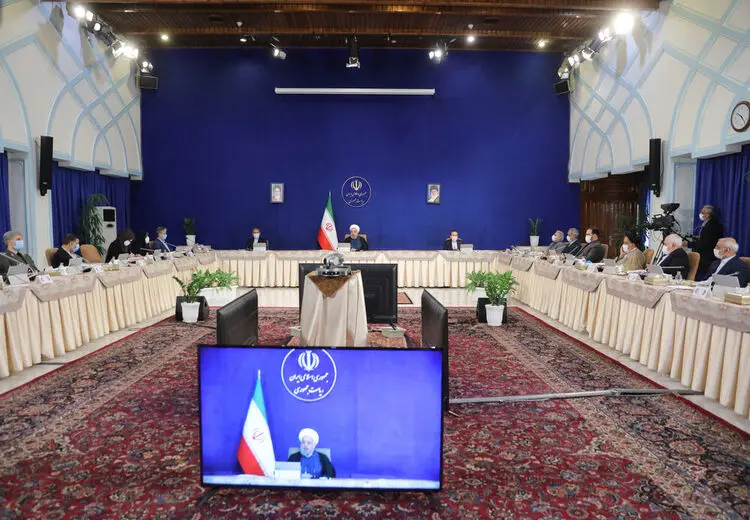 روحانی: دو مجنون در تاریخ ایران است اولی صدام و دومی ترامپ + فیلم