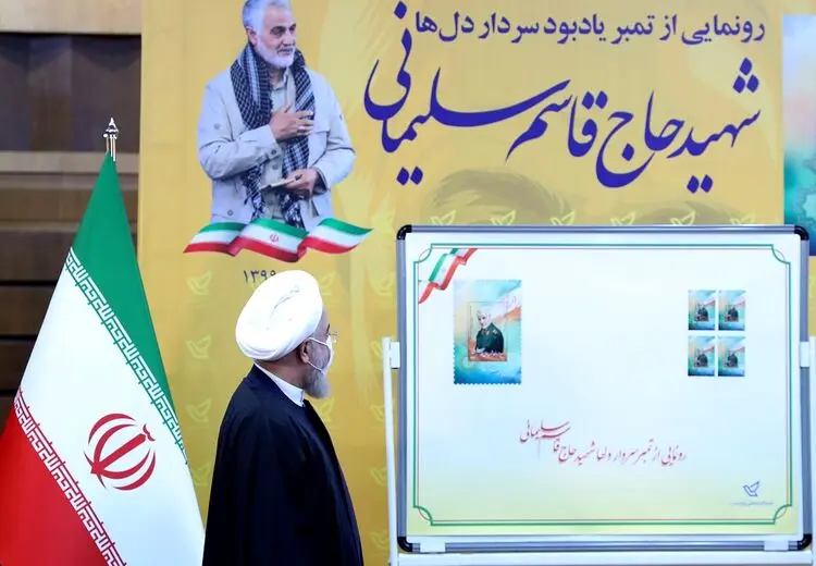 رونمایی رئیس جمهور از تمبر یادبود سردار دلها