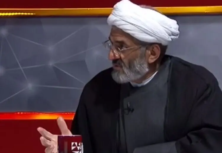 توهین بی‌سابقه به رئیس جمهور در تلویزیون: «شاید پای منقل باشد»!
