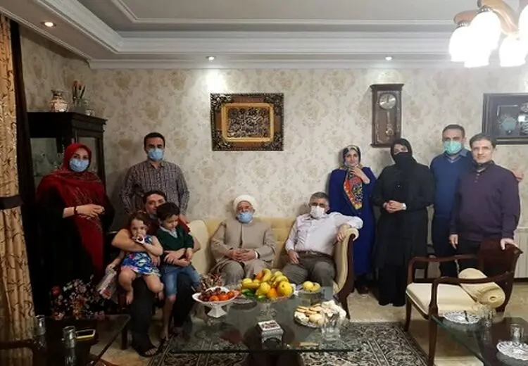 میزبانی یک روزنامه نگار در خانه‌اش از مهدی کروبی + عکس