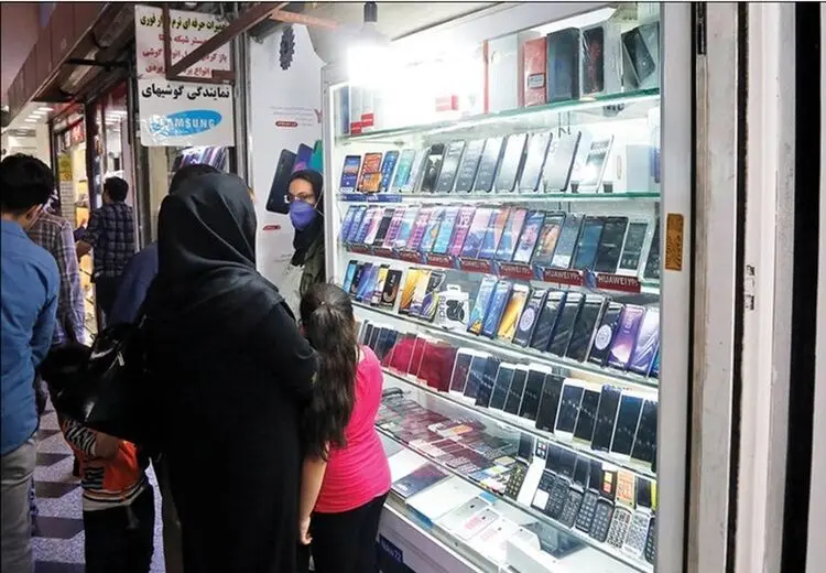 آیفون ۱۳ چند فروخته می‌شود؟ + جدول قیمت انواع موبایل اپل
