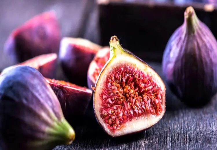 فواید بی نظیر انجیر+ طبع