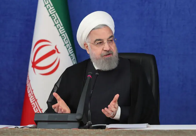 حمایت روحانی از وزیر جوانش: مرا محاکمه کنید؛ افزایش پهنای باند دستور من است