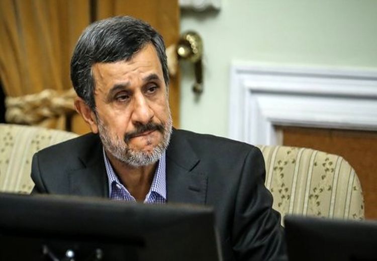 احمدی‌نژاد و لباس‌شخصی‌ها