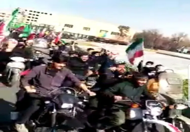 پس لرزه های شعار مرگ بر روحانی در راهپیمایی ۲۲ بهمن /محبی: توهین به رئیس جمهور هم جرم است هم حرام /نماینده اصفهان: شاید شوخی بوده باشد!