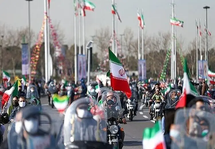 حذف نام امام خمینی (ره) در قطعنامه ۲۲ بهمن/ چرا آقای جنتی ساکت است؟