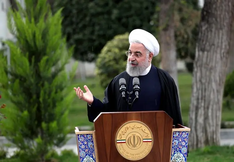 روحانی: تاخیر در پایان تحریم خیانت بزرگ و ننگ ابدی است/ اقلیت سنگ انداز توبه کند