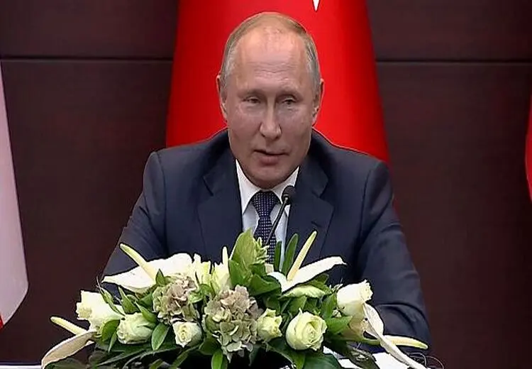 پوتین نمی‌خواهد مقابل دوربین واکسن بزند