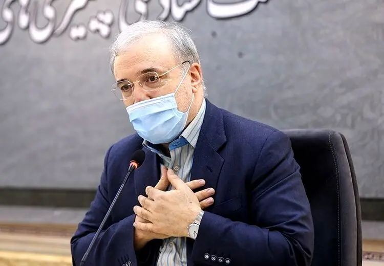 روزنامه جمهوری اسلامی خطاب به وزیر بهداشت: اگر به حرفتان گوش نمی دهند چرا کنار نمی روید؟