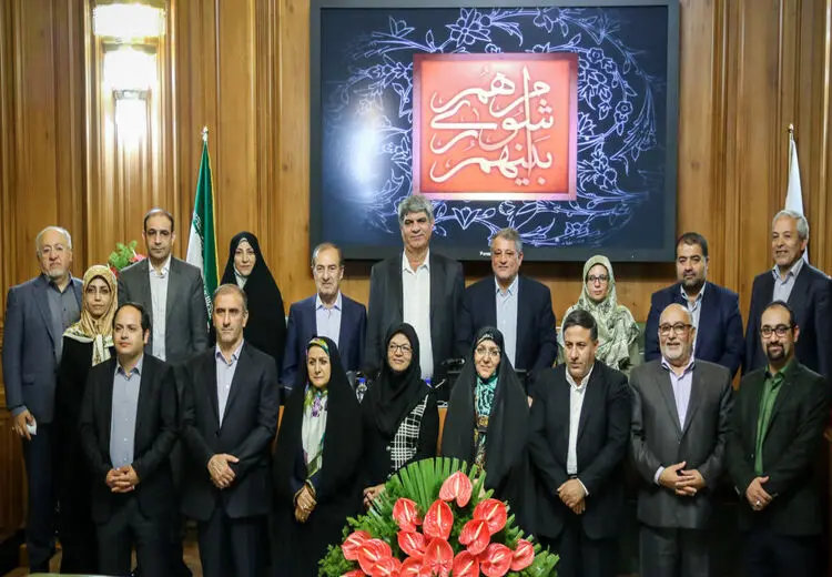 جاماندگان از بهشت تهران چه کسانی هستند؟