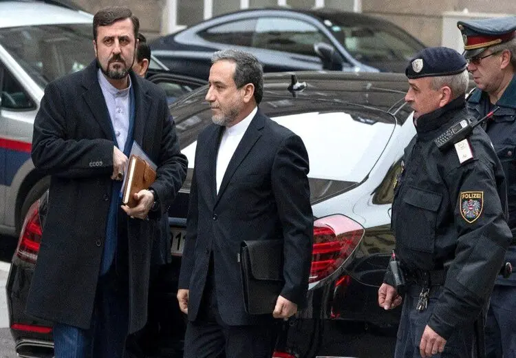 عراقچی از آغاز غنی‌سازی ۶۰درصدی خبر داد/ افزایش سانتریفیوژها در نطنز