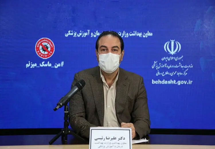 سالمندانی که هنوز پیامک واکسن دریافت نکردند، چه کنند؟