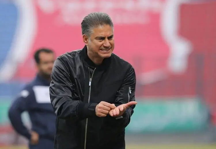 تبریک خاص به حمید مطهری از روی سکوها