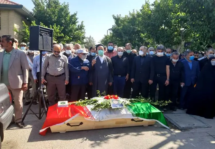 مراسم تشییع پیکر خبرنگاران ایسنا و ایرنا برگزار شد +‌ تصاویر